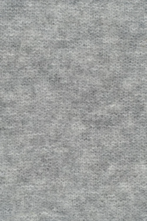 Primark-sweter-szary-welna-welna-alpaka-zblizenie2.webp
