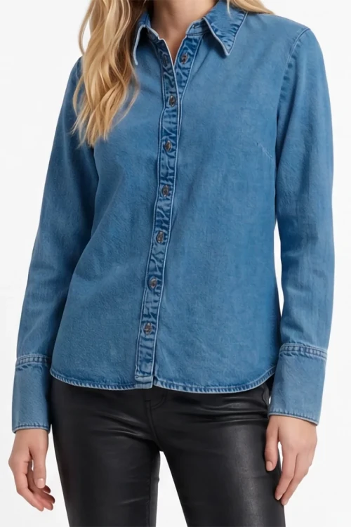 Mango-ciemna-jeansowa-damska-koszula-modelka-glowne.webp
