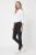 Mango-czarne-spodnie-super-skinny-modelka-przod2.webp