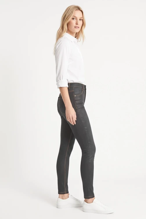 Mango-grafitowe-spodnie-super-skinny-modelka-bok.webp
