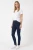 Papaya-Kimmy-spodnie-granatowe-jeansy-modelka-przod2.webp