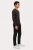 M&S-Cashmilon-meski-ciemnobrazowy-sweter-model-bok.webp