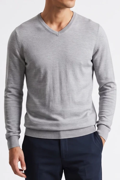 M&S-Cashmilon-meski-szary-sweter-model-przod.webp
