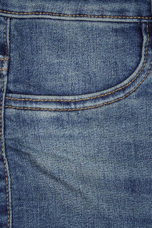 h&amp;m-jeansy-ciemny-jeans-wysoki-stan-zblizenie2.jpg