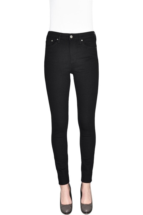h&amp;m-czarne-spodnie-skinny-regular-waist-sredni-normalny-stan-modelka-przod.jpg