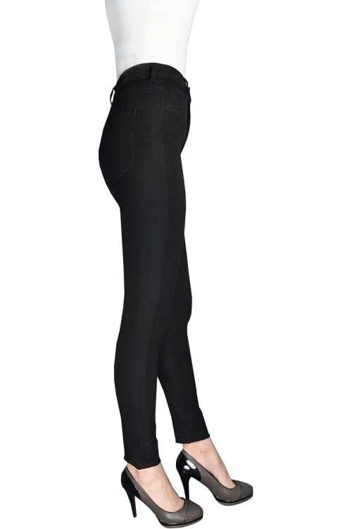 h&amp;m-czarne-spodnie-wysoki-stan-modelka-bok.jpg